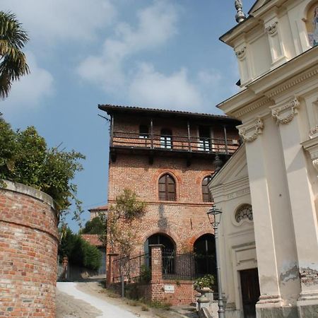 Hotel La Casa Del Castellano Cinzano Exterior foto