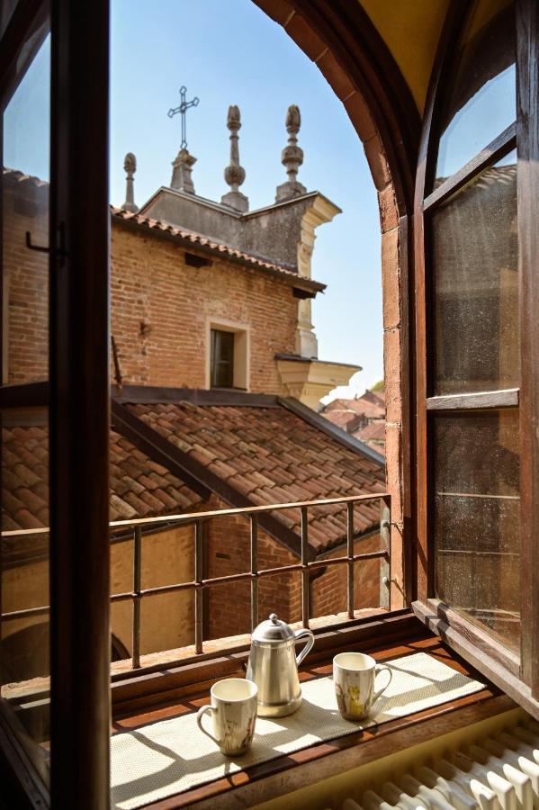 Hotel La Casa Del Castellano Cinzano Exterior foto